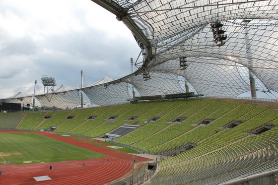 MOA 2009