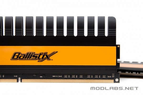 crucial ballistix yellow-black special view 1