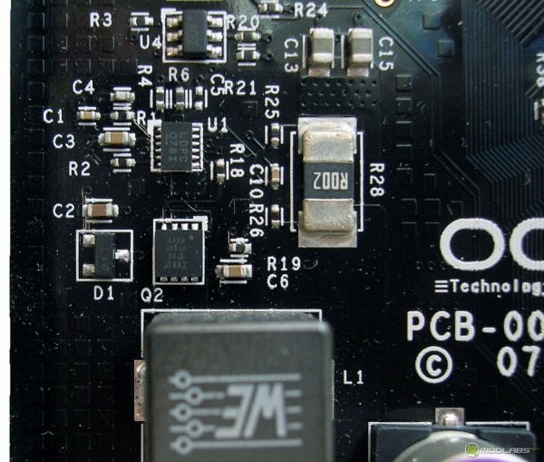 IOR3702 voltage controller