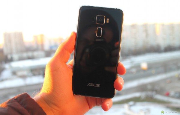 ASUS Zenfone 3