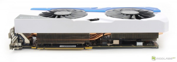 Palit_GTX_1070_Gamerock_13
