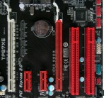 Biostar TP67XE - слоты расширения PCI и PCI-E