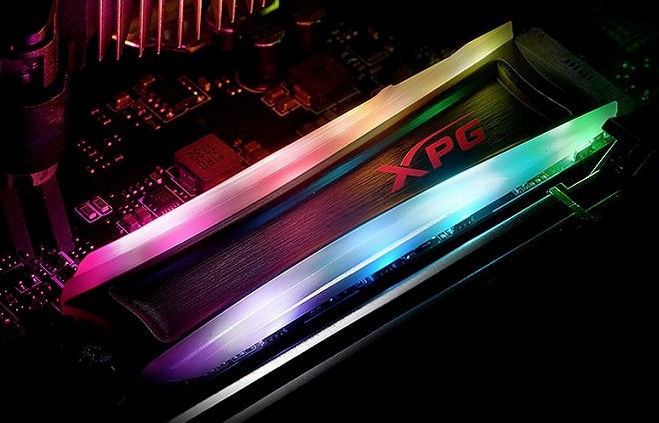 ADATA готовит скоростные SSD-накопители XPG SPECTRIX S40G RGB ...