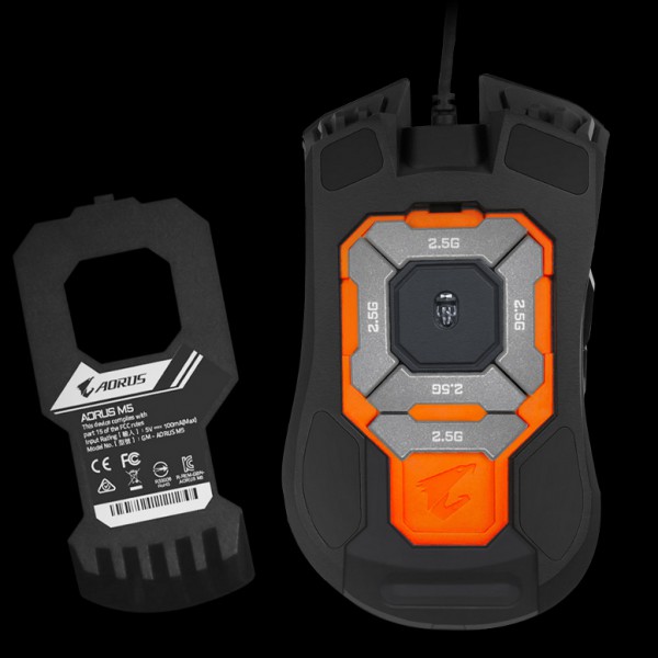 Gigabyte AORUS M5 Gaming Mouse