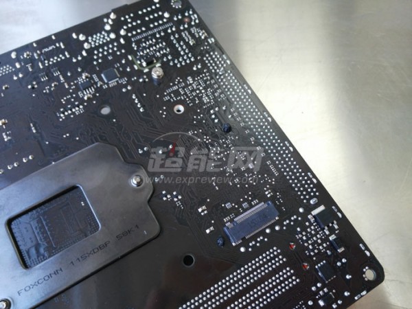 Gigabyte B150N Phoenix