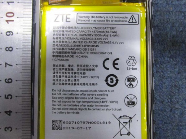 ZTE Blade A20