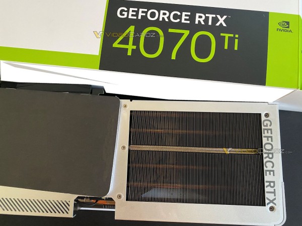 Gigabyte GeForce RTX 4070 Ti AERO OC 12G