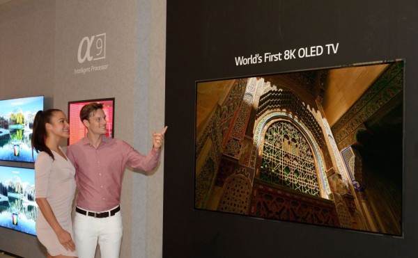 LG 8K OLED TV