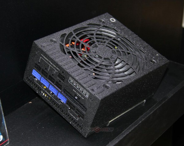 Rosewill Quark