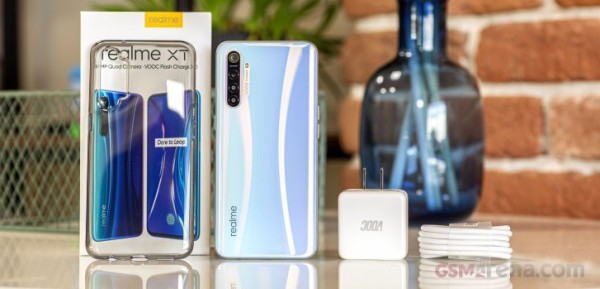 Realme XT