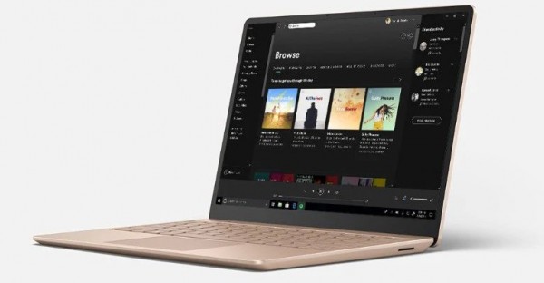 Microsoft Surface Laptop Go