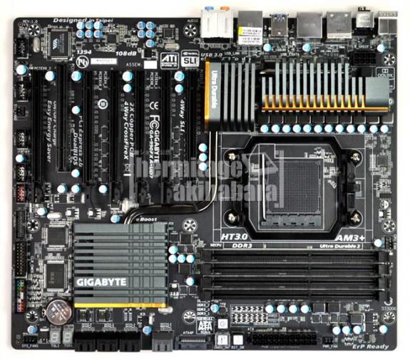 Материнская плата Gigabyte GA-990FXA-UD7