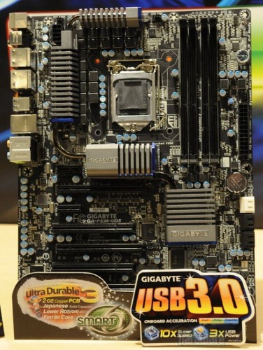 Материнская плата Gigabyte GA-P67A-UD5