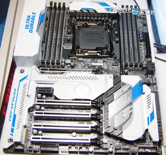Gigabyte X99-Designare EX